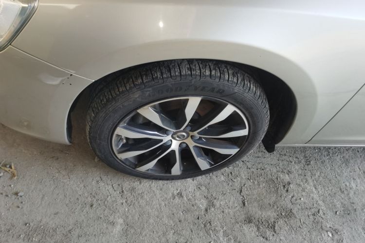 沃尔沃S60 2019款 S60L T3 智进版车身外观6007