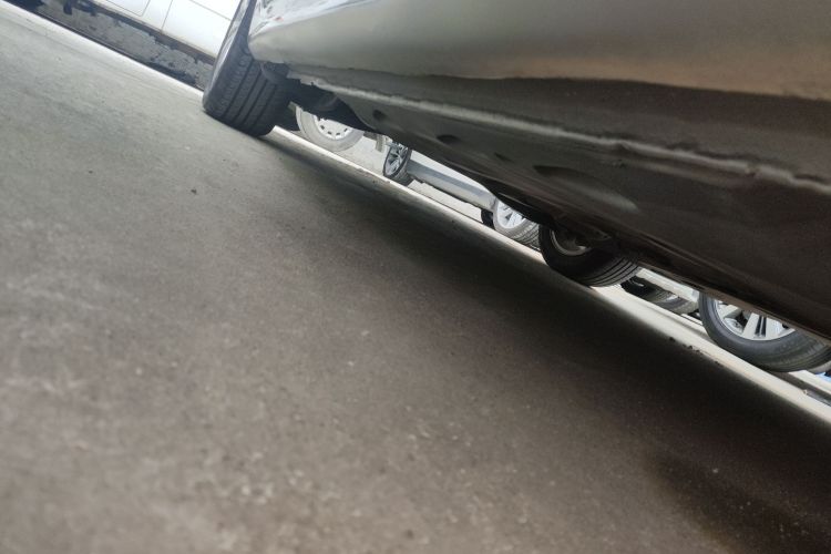 大众 速腾 2014款 改款 1.4TSI 自动豪华型局部细节9001