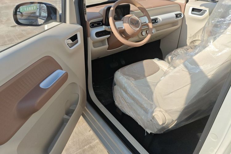 五菱汽车 宏光MINIEV 2024款 第三代 215km 青春版中控内饰7003