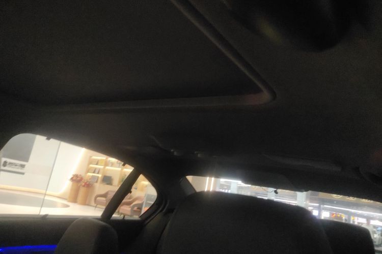 宝马3系 2017款 320Li M运动型局部细节22