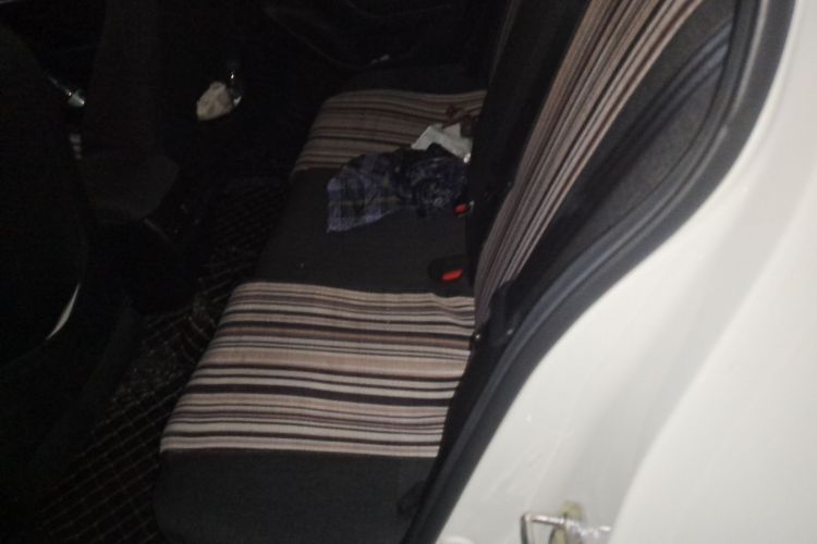 马自达3 昂克赛拉 2017款 两厢 2.0L 自动豪华型 国VI中控内饰7004