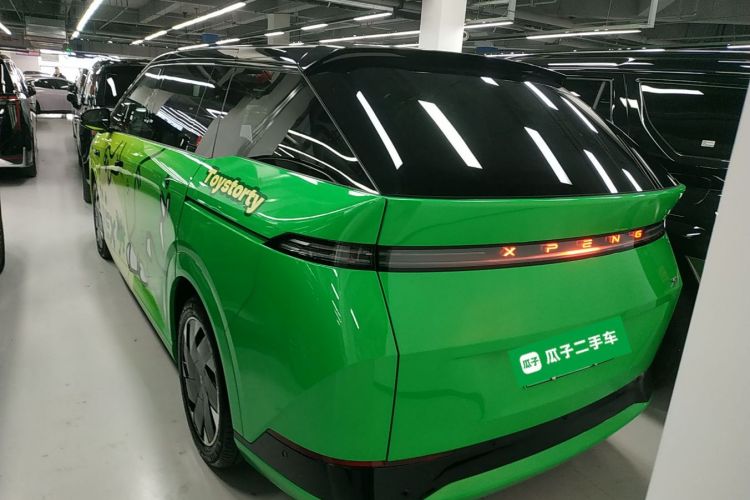 小鹏X9 2024款 610长续航Max车身外观6