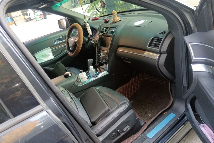 福特 探险者(进口) 2016款 2.3T 精英版局部细节9005