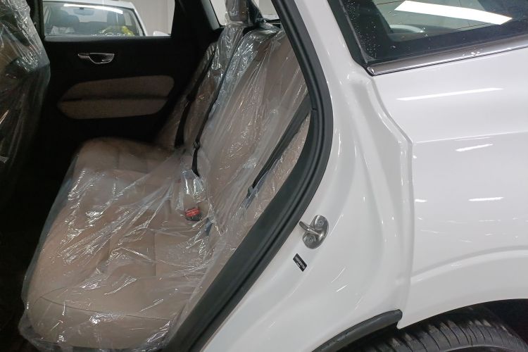 沃尔沃XC60 2026款 B5 四驱智逸豪华版中控内饰21