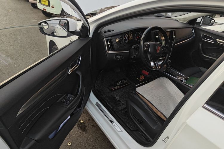 荣威i6 2018款 20T 自动互联网智享版中控内饰7003