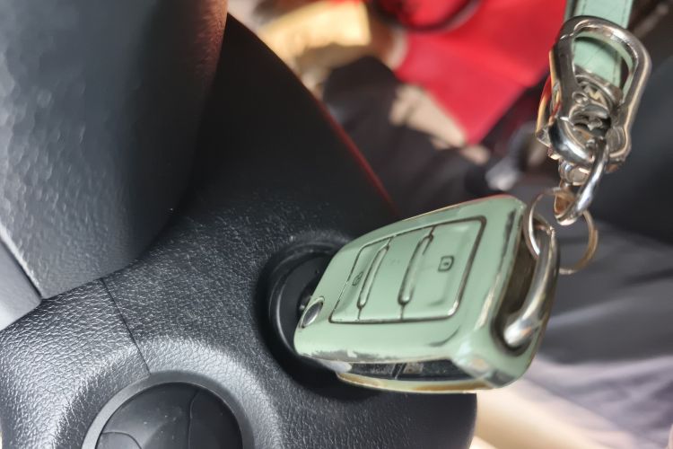 大众 捷达 2013款 1.6L 手动舒适型中控内饰7001