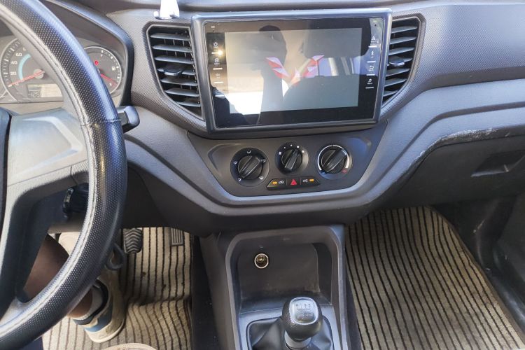 五菱汽车 五菱宏光V 2021款 1.5L劲享版LAR局部细节16