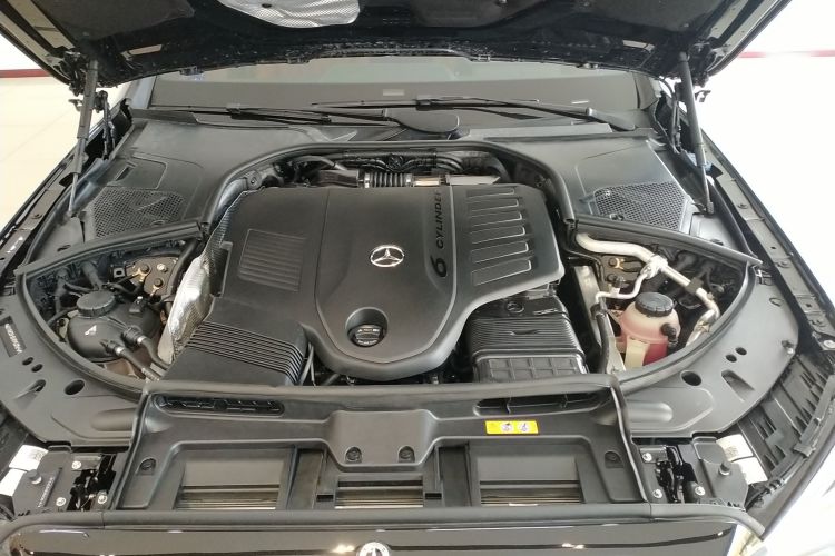 奔驰S级 2024款 改款 S 400 L 商务型机舱底盘24