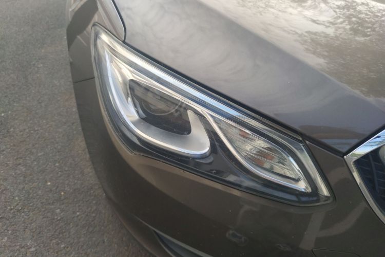 别克 英朗 2016款 15N 自动精英型车身外观8