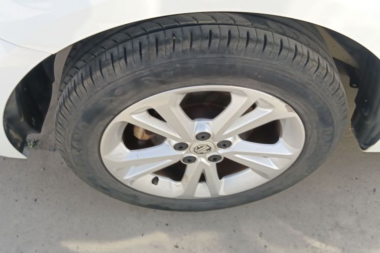 名爵 锐行 2015款 1.5T 手动精英版车身外观6008