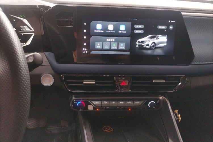 广汽传祺 传祺GS3 2023款 影速 270T 劲享版局部细节16