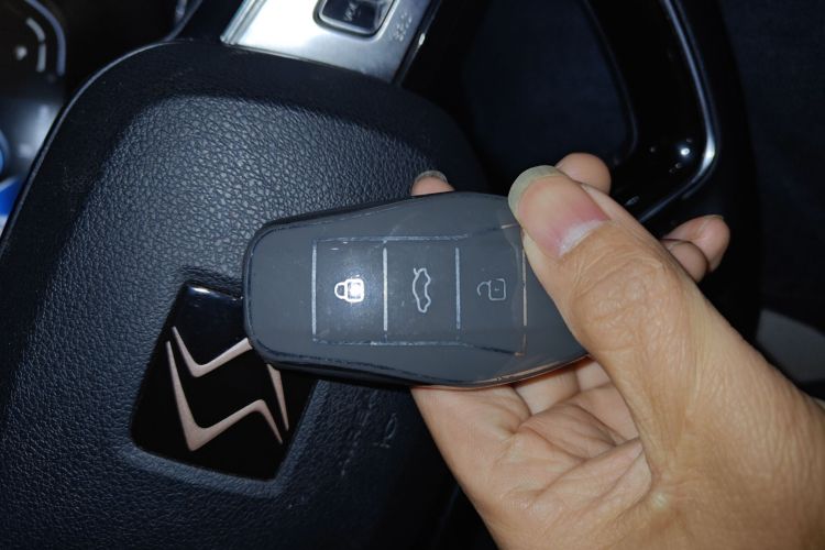 思皓X6 2022款 1.5T DCT音智版中控内饰7001