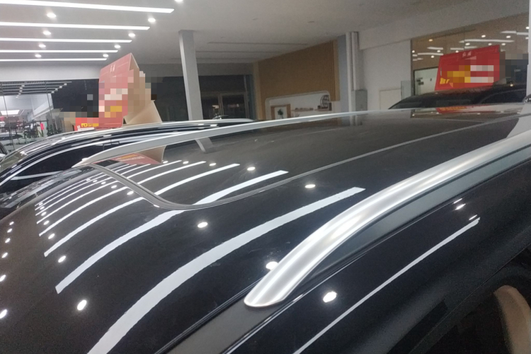 红旗HS7 2023款 2.0T 自动四驱旗畅版 六座局部细节57