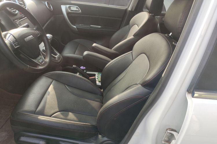 哈弗H6 2017款 经典版 1.5T 自动两驱都市型中控内饰19