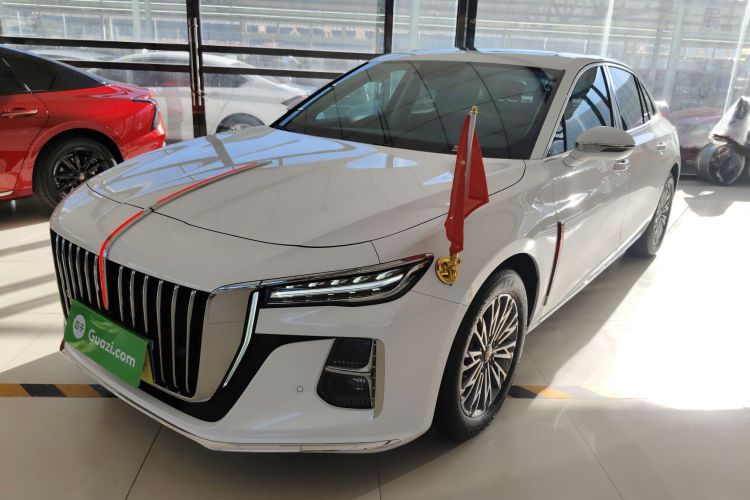 红旗H5 2024款 1.5T DCT智联旗韵版车身外观1