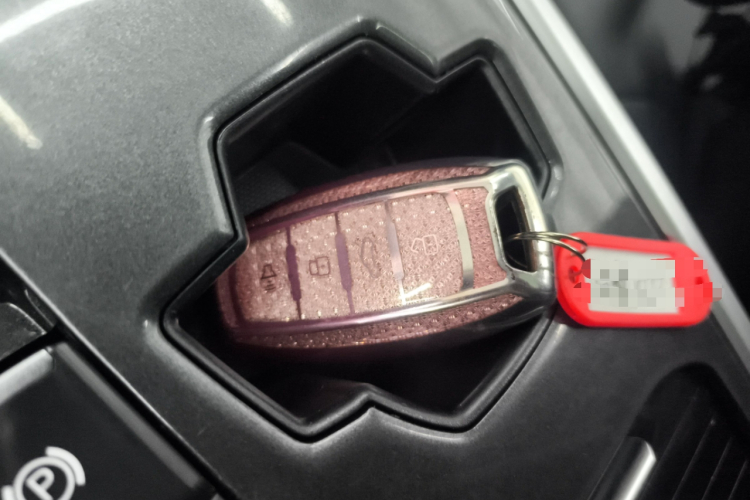 哈弗H6 2021款 运动版 1.5T 自动精英智联型 U型格栅中控内饰11