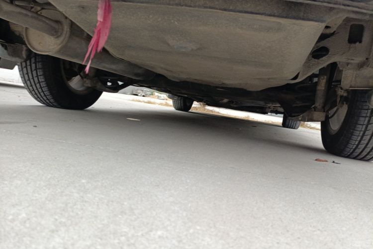 大众 朗逸 2013款 1.6L 手动风尚版局部细节9009