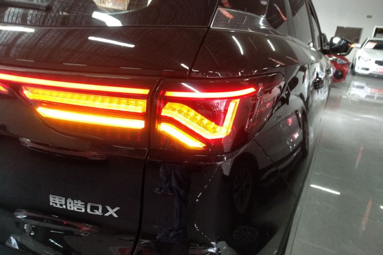 思皓QX 2022款 300T DCT探月版车身外观6006