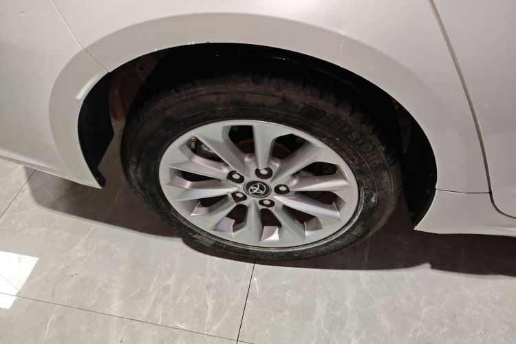 丰田 卡罗拉 2021款 1.2T S-CVT精英PLUS版车身外观6008