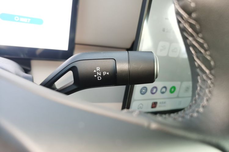 沃尔沃XC70插电式混动 2026款 四驱超长续航Core中控内饰18