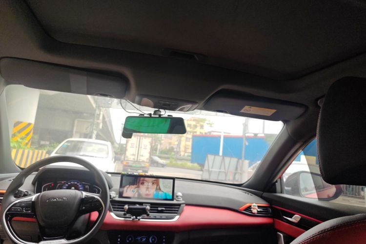 东风风神 奕炫 2021款 230T 自动追影骑士版局部细节22