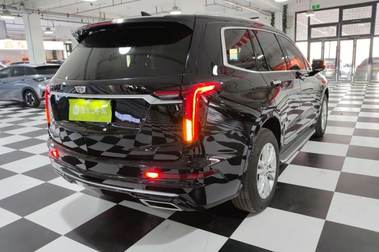凯迪拉克XT6 2022款 2.0T 六座四驱风尚型车身外观7
