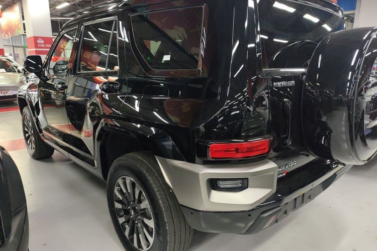 坦克700新能源 2024款 Hi4-T 极境版车身外观4