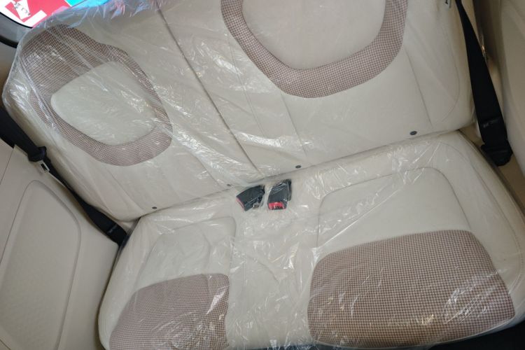 五菱汽车 宏光MINIEV 2024款 第三代 215km 青春版中控内饰21