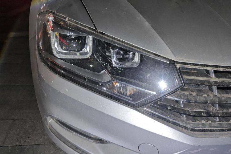 大众 宝来 2018款 1.5L 手动舒适型车身外观8