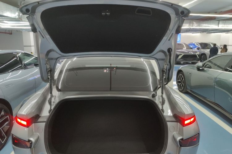 小鹏P7 2020款 670N局部细节23