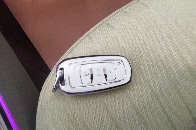 吉利银河 2024款 熊猫mini 200km 耐力熊中控内饰11