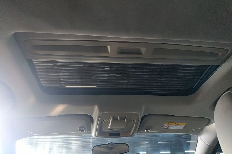 别克 威朗 2015款 三厢 15S 手动进取型中控内饰22