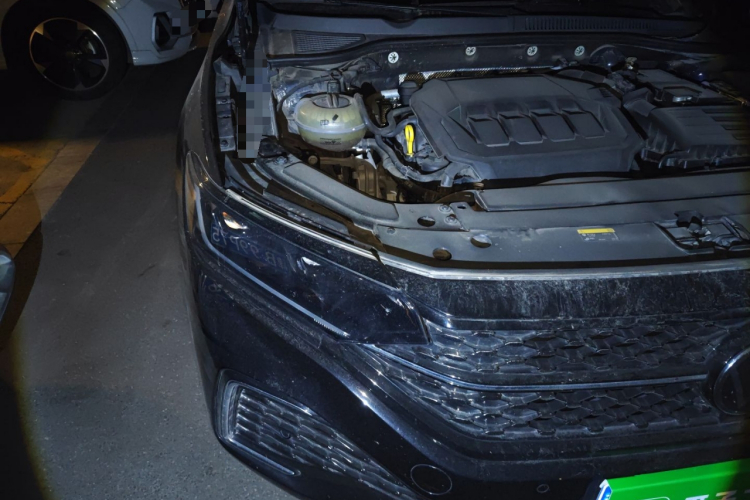 大众 帕萨特 2023款 330TSI 星空精英版车身外观8