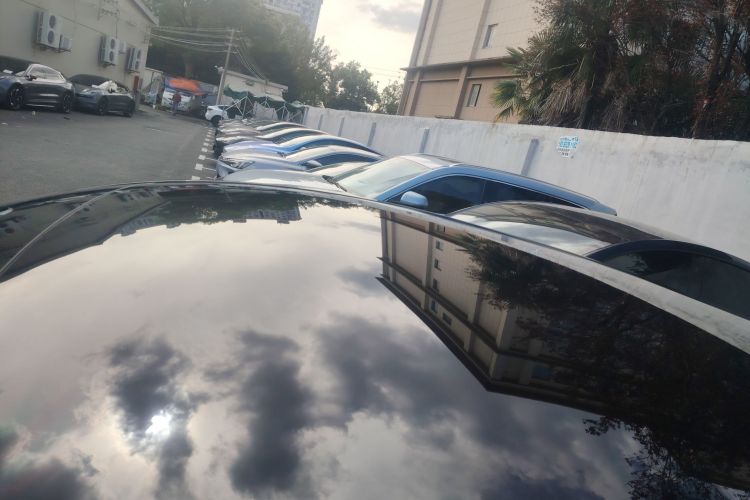 特斯拉 Model Y 2021款 长续航全轮驱动版 3D7局部细节57