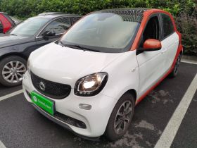 smart forfour 2016款 1.0L 52千瓦激情版