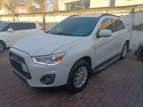 三菱 劲炫ASX 2013款 2.0L CVT两驱精英版