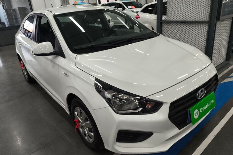 现代 瑞纳 2017款 1.4L 手动焕新版 国V车身外观3