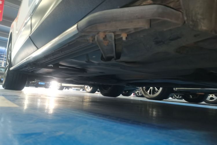 大众 途观L 2017款 330TSI 自动两驱舒适版局部细节9002