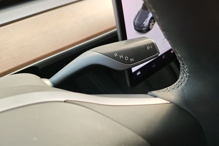 特斯拉 Model Y 2021款 长续航全轮驱动版局部细节18