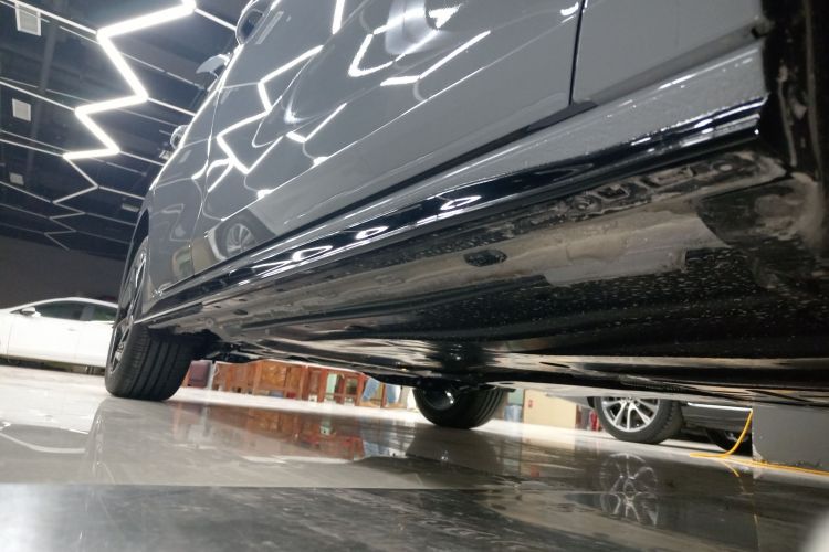 大众 高尔夫 2025款 改款二 300TSI R-Line局部细节9001