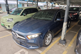 奔驰A级 2019款 A 200 L 运动轿车