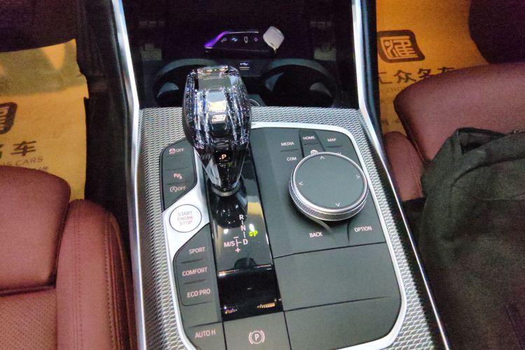 宝马3系 2022款 325Li M运动曜夜套装局部细节18