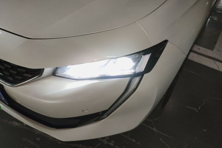 标致508 2022款 508L 400THP PureTech 驾控版局部细节36