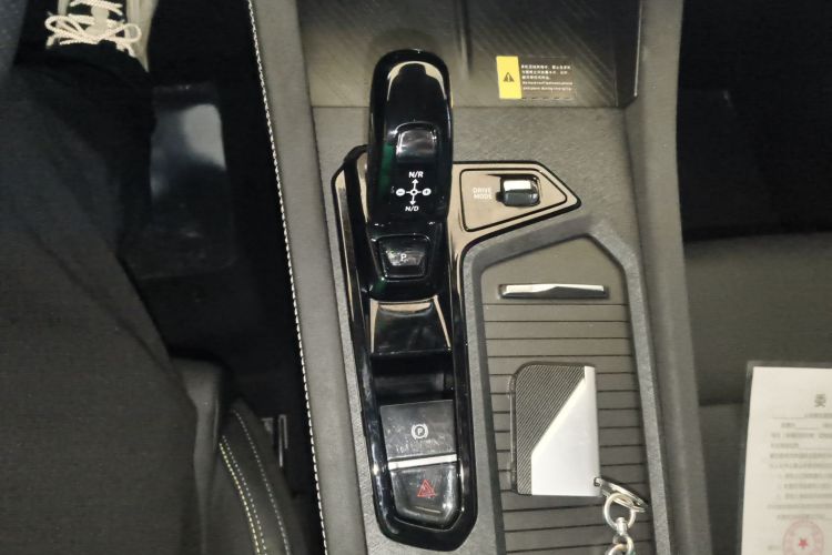 领克03 2023款 2.0TD DCT劲Pro中控内饰18