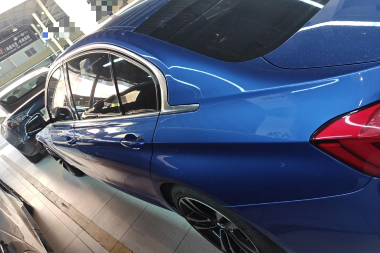 宝马3系 2019款 320Li M运动套装车身外观6003