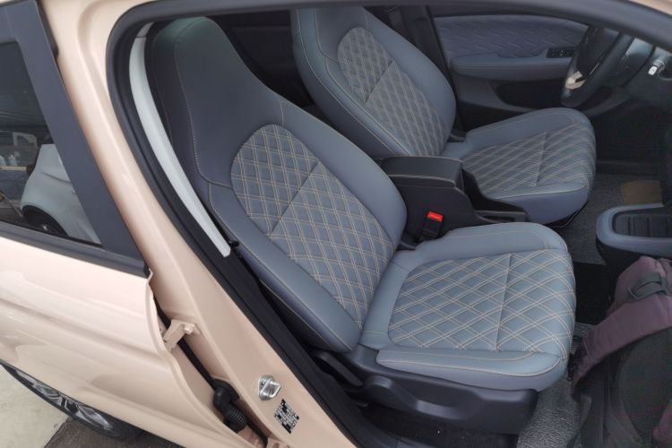 零跑汽车 零跑T03 2021款 400豪华版局部细节41