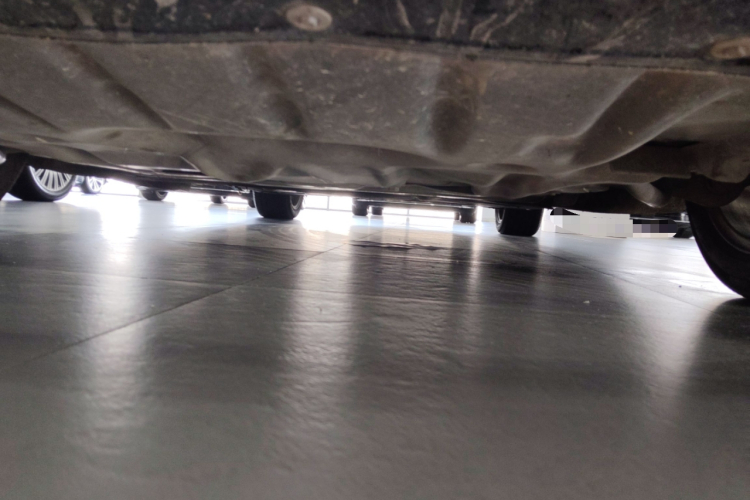 宝马5系 2017款 525Li 豪华设计套装局部细节9008