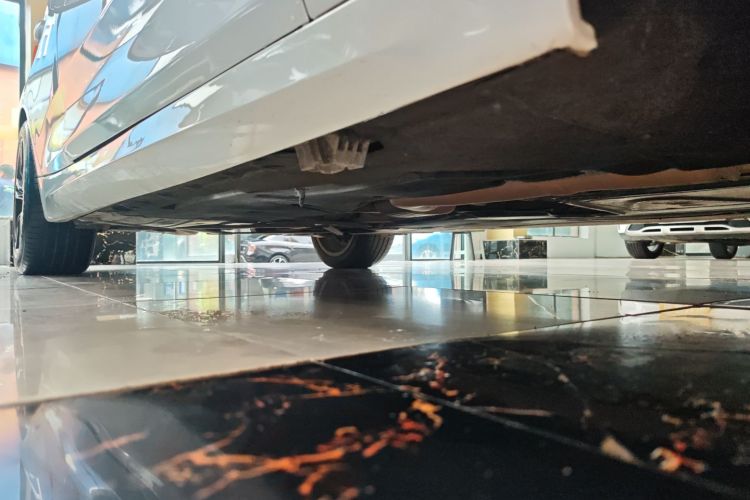 宝马3系GT 2020款 320i M运动套装局部细节9001