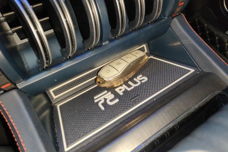 比亚迪 元PLUS 2022款 510KM 旗舰型中控内饰7001