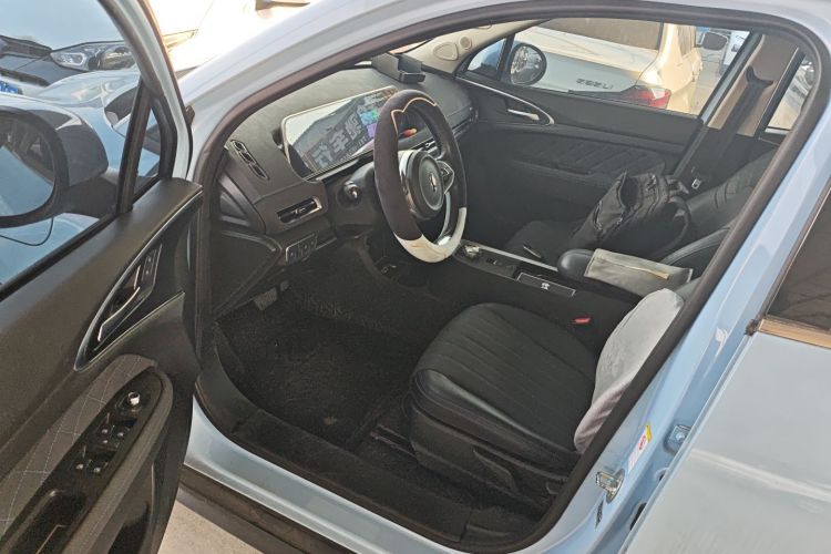 欧拉好猫 2021款 400km标准续航 维纳斯版 三元锂中控内饰20